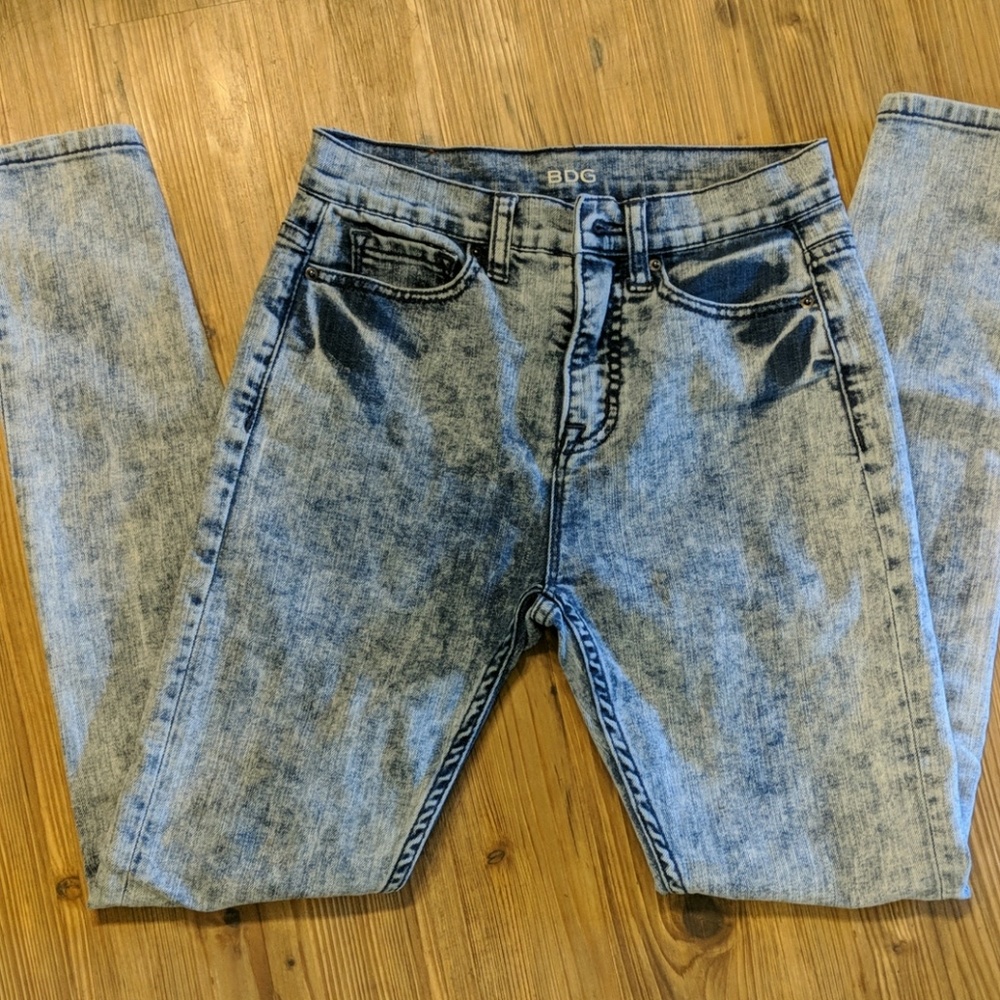 BDG acid wash jeans